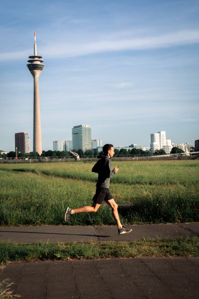 Maximilian Thorwirth (SFD 75 Duesseldorf) am 10.05.2022 im Sportpark Niederheid in Duesseldorf